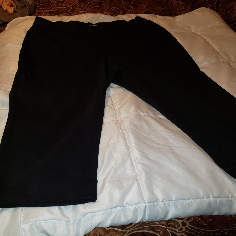 Women's capris pants